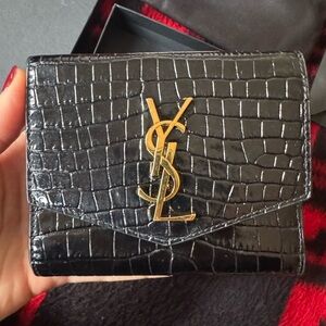 Yves Saint Laurent Black and Gold Crocodile-Embossed Wallet FIRM